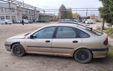Renault Laguna II, 2000 год, 170 000 рублей, 5 фотография