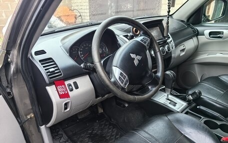 Mitsubishi Pajero Sport II рестайлинг, 2012 год, 1 200 000 рублей, 3 фотография