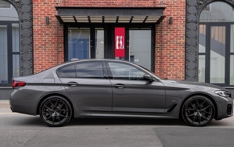 BMW 5 серия, 2020 год, 5 000 000 рублей, 3 фотография