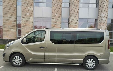 Opel Vivaro B, 2018 год, 2 320 000 рублей, 5 фотография