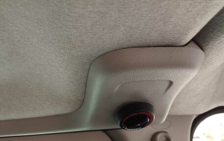 Opel Vivaro B, 2018 год, 2 320 000 рублей, 19 фотография