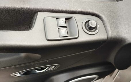 Opel Vivaro B, 2018 год, 2 320 000 рублей, 21 фотография