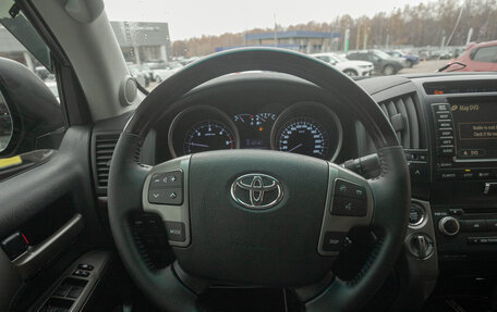 Toyota Land Cruiser 200, 2009 год, 2 649 000 рублей, 19 фотография