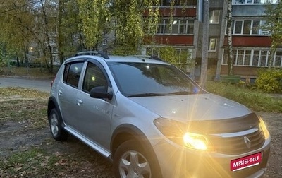 Renault Sandero I, 2013 год, 800 000 рублей, 1 фотография