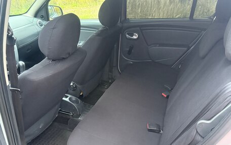 Renault Sandero I, 2013 год, 800 000 рублей, 13 фотография