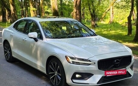 Volvo S60 III, 2021 год, 3 125 500 рублей, 2 фотография