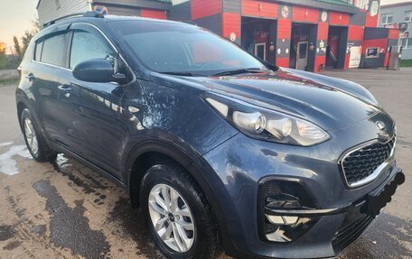 KIA Sportage IV рестайлинг, 2019 год, 2 050 000 рублей, 1 фотография