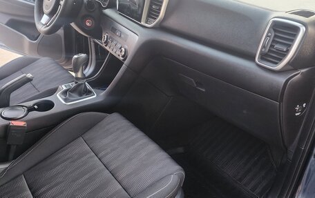 KIA Sportage IV рестайлинг, 2019 год, 2 050 000 рублей, 8 фотография