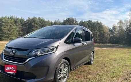 Honda Freed II, 2019 год, 1 925 000 рублей, 8 фотография