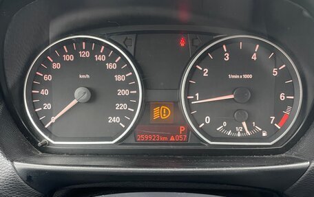 BMW 1 серия, 2008 год, 645 000 рублей, 13 фотография