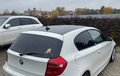 BMW 1 серия, 2008 год, 645 000 рублей, 6 фотография
