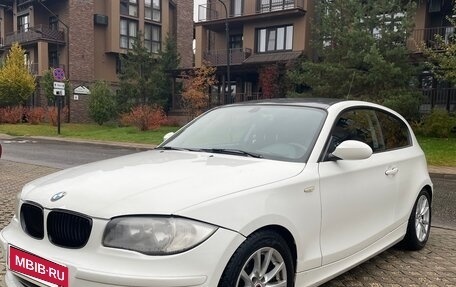 BMW 1 серия, 2008 год, 645 000 рублей, 10 фотография