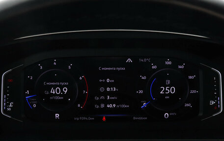 Volkswagen Tiguan II, 2019 год, 2 597 000 рублей, 11 фотография
