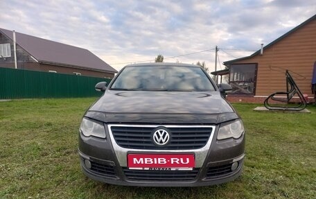 Volkswagen Passat B6, 2006 год, 450 000 рублей, 1 фотография