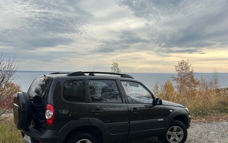 Chevrolet Niva I рестайлинг, 2011 год, 620 000 рублей, 17 фотография