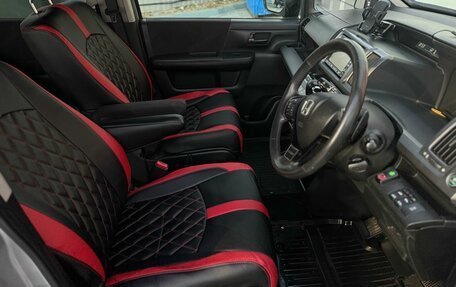 Honda Stepwgn IV, 2010 год, 1 700 000 рублей, 11 фотография