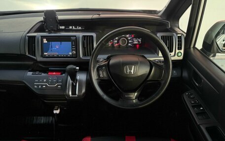 Honda Stepwgn IV, 2010 год, 1 700 000 рублей, 8 фотография