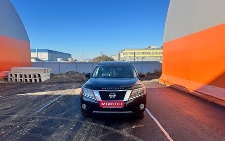 Nissan Pathfinder, 2014 год, 1 330 000 рублей, 6 фотография