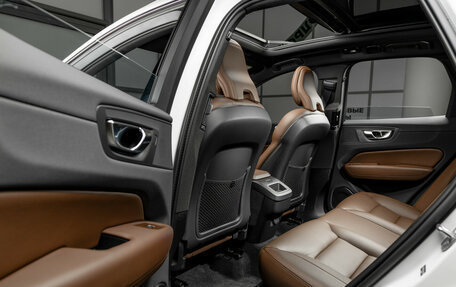 Volvo XC60 II, 2024 год, 6 600 000 рублей, 15 фотография