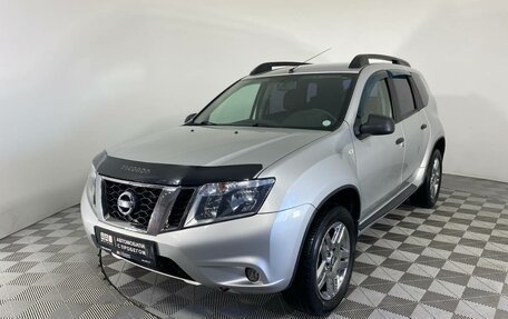 Nissan Terrano III, 2015 год, 1 180 000 рублей, 1 фотография