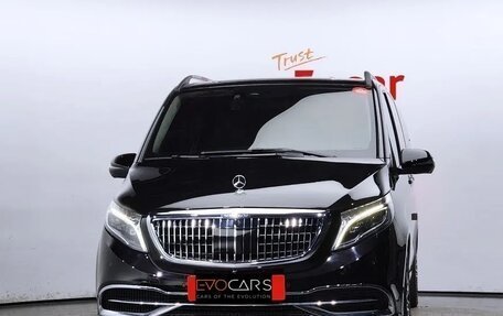 Mercedes-Benz V-Класс, 2023 год, 10 517 085 рублей, 1 фотография