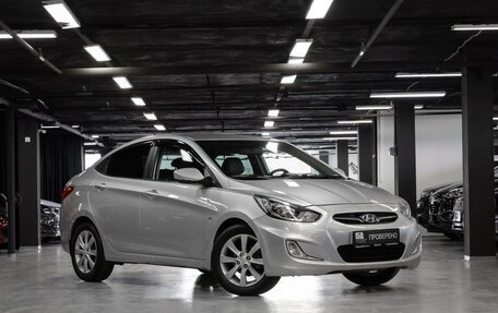 Hyundai Solaris II рестайлинг, 2011 год, 595 000 рублей, 3 фотография