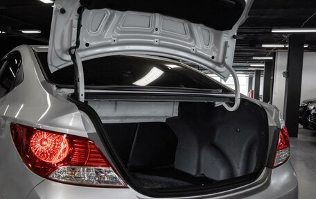 Hyundai Solaris II рестайлинг, 2011 год, 595 000 рублей, 5 фотография