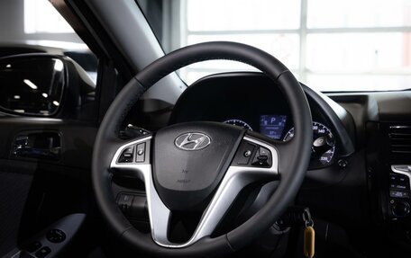Hyundai Solaris II рестайлинг, 2011 год, 595 000 рублей, 14 фотография