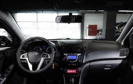 Hyundai Solaris II рестайлинг, 2011 год, 595 000 рублей, 12 фотография