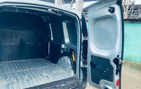 Renault Kangoo II рестайлинг, 2011 год, 550 000 рублей, 13 фотография
