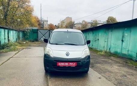 Renault Kangoo II рестайлинг, 2011 год, 550 000 рублей, 4 фотография
