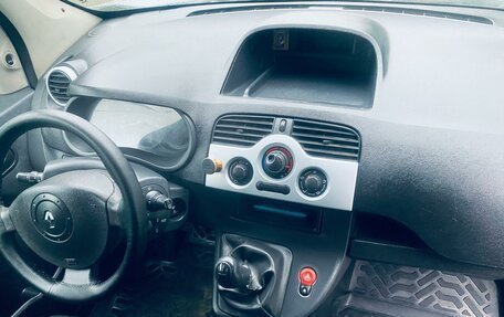 Renault Kangoo II рестайлинг, 2011 год, 550 000 рублей, 17 фотография