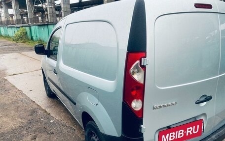 Renault Kangoo II рестайлинг, 2011 год, 550 000 рублей, 25 фотография