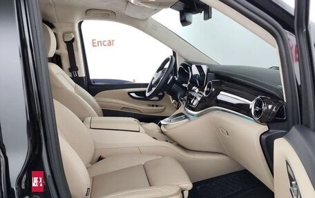 Mercedes-Benz V-Класс, 2023 год, 10 517 085 рублей, 9 фотография