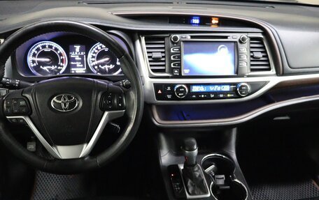 Toyota Highlander III, 2014 год, 3 250 000 рублей, 11 фотография
