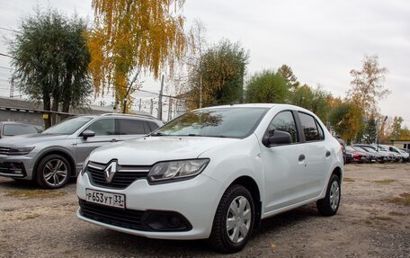 Renault Logan II, 2017 год, 495 000 рублей, 3 фотография