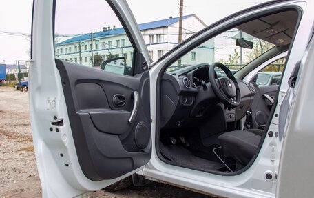 Renault Logan II, 2017 год, 495 000 рублей, 16 фотография