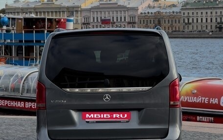 Mercedes-Benz V-Класс, 2022 год, 7 999 999 рублей, 9 фотография