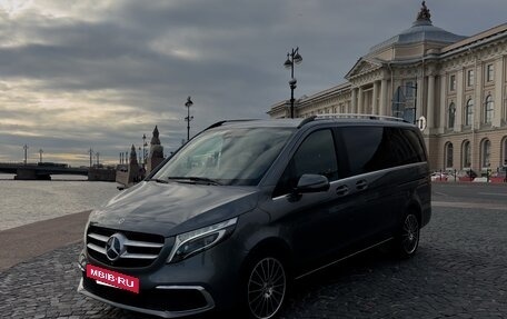Mercedes-Benz V-Класс, 2022 год, 7 999 999 рублей, 5 фотография