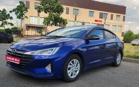 Hyundai Avante, 2018 год, 1 350 000 рублей, 1 фотография