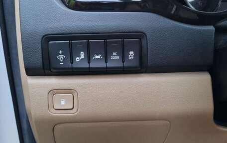 KIA Carnival III, 2020 год, 3 600 000 рублей, 9 фотография