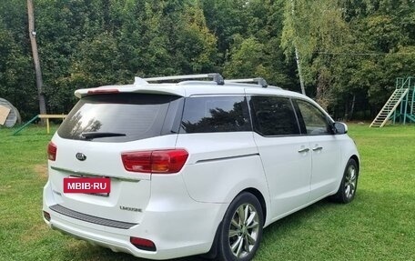 KIA Carnival III, 2020 год, 3 600 000 рублей, 4 фотография