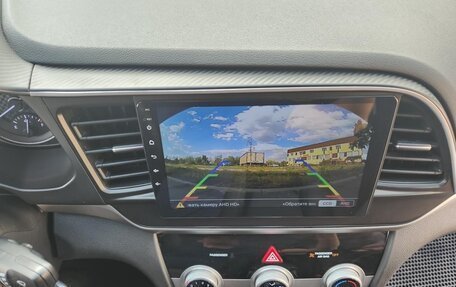 Hyundai Avante, 2018 год, 1 350 000 рублей, 8 фотография