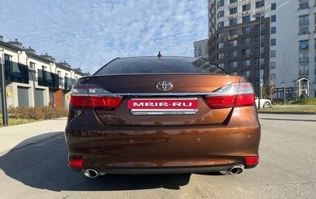 Toyota Camry, 2017 год, 2 450 000 рублей, 4 фотография