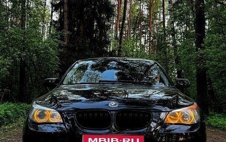BMW 5 серия, 2006 год, 1 200 000 рублей, 1 фотография