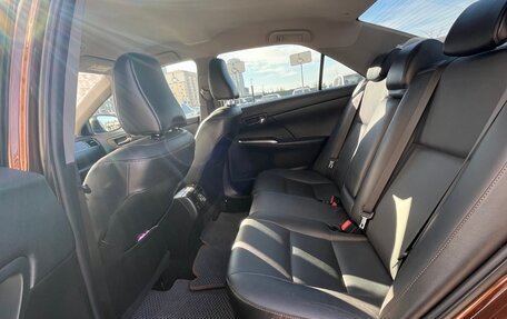 Toyota Camry, 2017 год, 2 450 000 рублей, 10 фотография