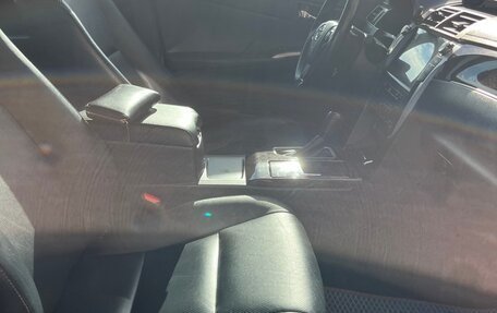 Toyota Camry, 2017 год, 2 450 000 рублей, 12 фотография