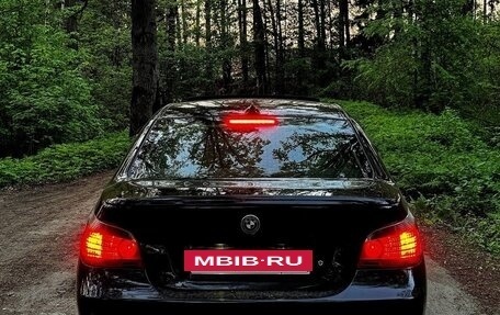 BMW 5 серия, 2006 год, 1 200 000 рублей, 3 фотография