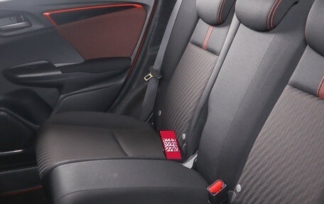 Honda Fit III, 2018 год, 1 899 000 рублей, 17 фотография