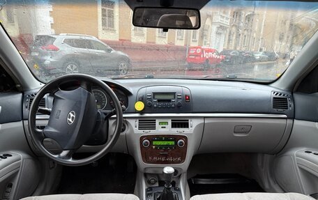 Hyundai Sonata VI, 2005 год, 380 000 рублей, 8 фотография